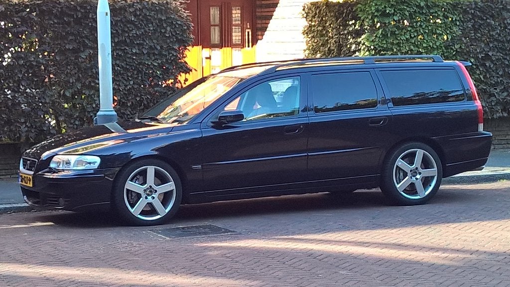 Volvo V70 2.5 R Geatronic 2006 Blauw, Auto's, Automaat, 1800 kg, Beige, Blauw