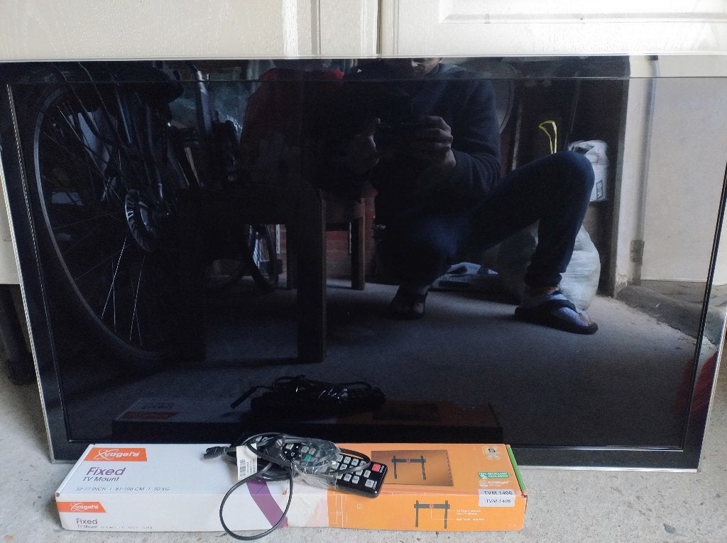 Samsung LED TV 40" — UE40D5000PW, Ophalen, 50 Hz, Samsung, 100 cm of meer