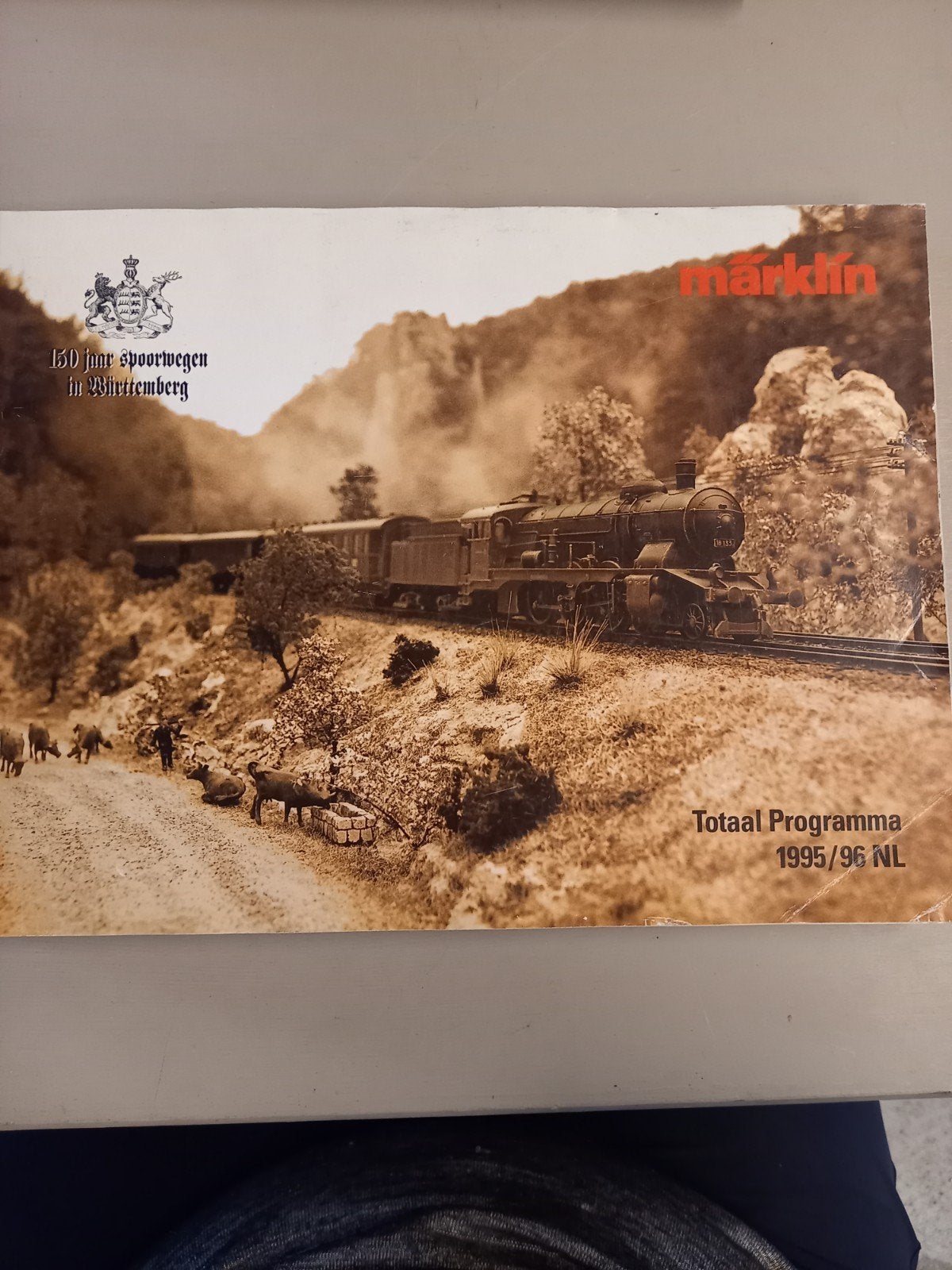 Märklin Totaal Programma 1995/96 NL - 150 jaar spoorwegen, Ophalen of Verzenden, Zo goed als nieuw, Boek, Tijdschrift of Catalogus
