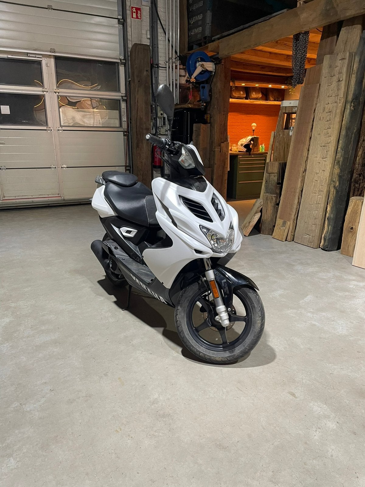 Yamaha aerox 50cc 4t, Ophalen, Zo goed als nieuw, Benzine, Aerox