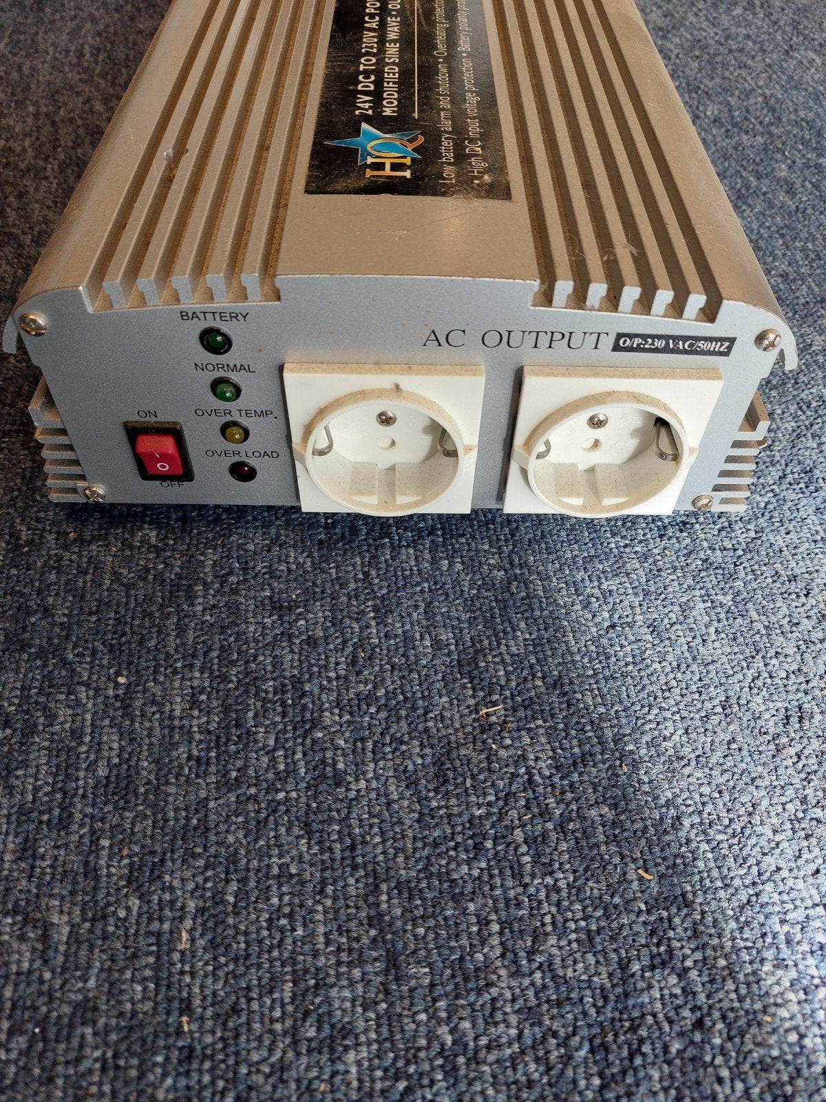Omvormer 24V DC naar 230V AC met lader mar 1 jaar garantie, De Tweeling 28, 5215 MC 's-Hertogenbosch, Nederland, Gebruikt, Nedis B.V.