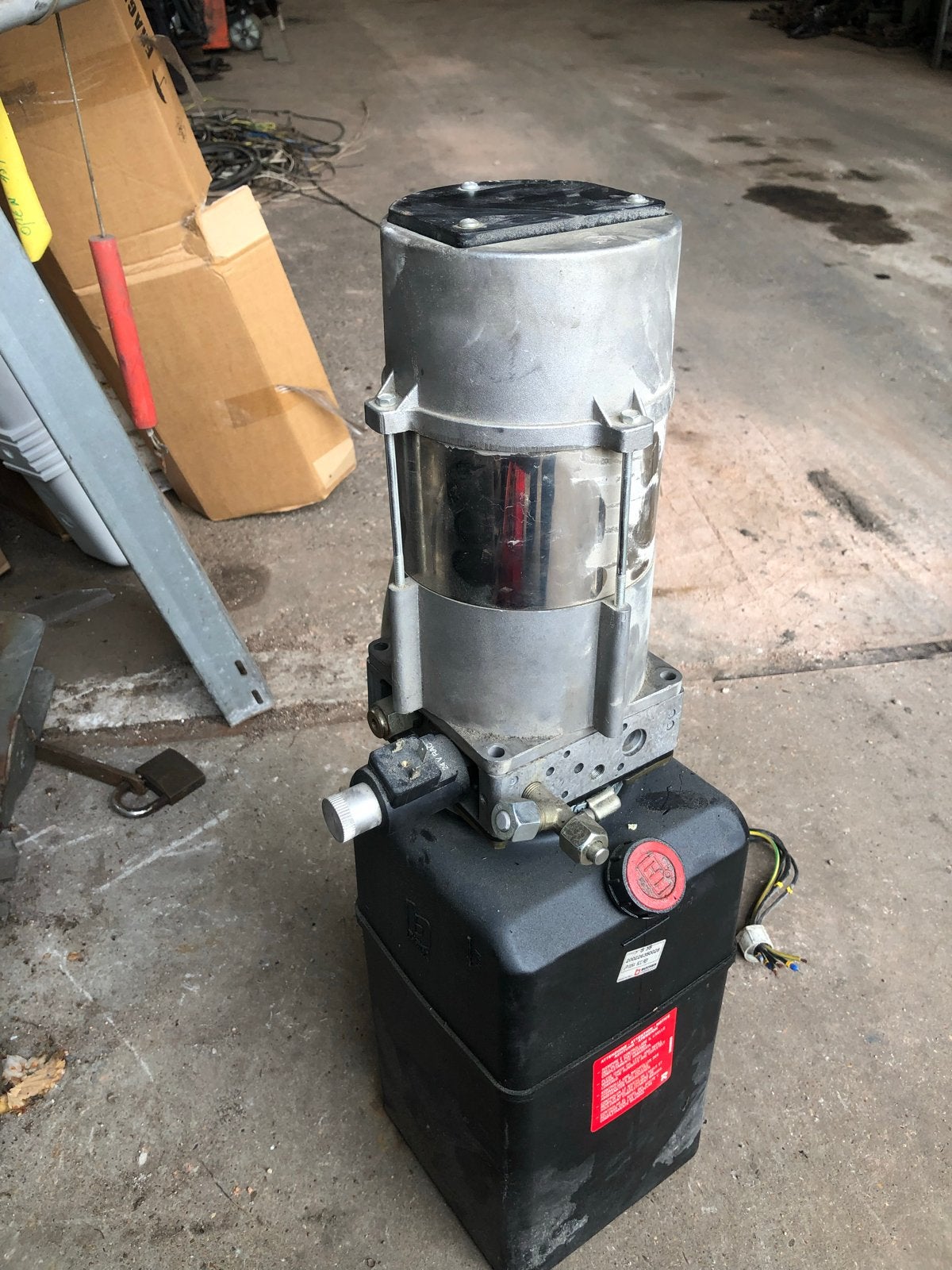 Autec Hydraulische Pomp 380V voor Hefbrug, Ophalen