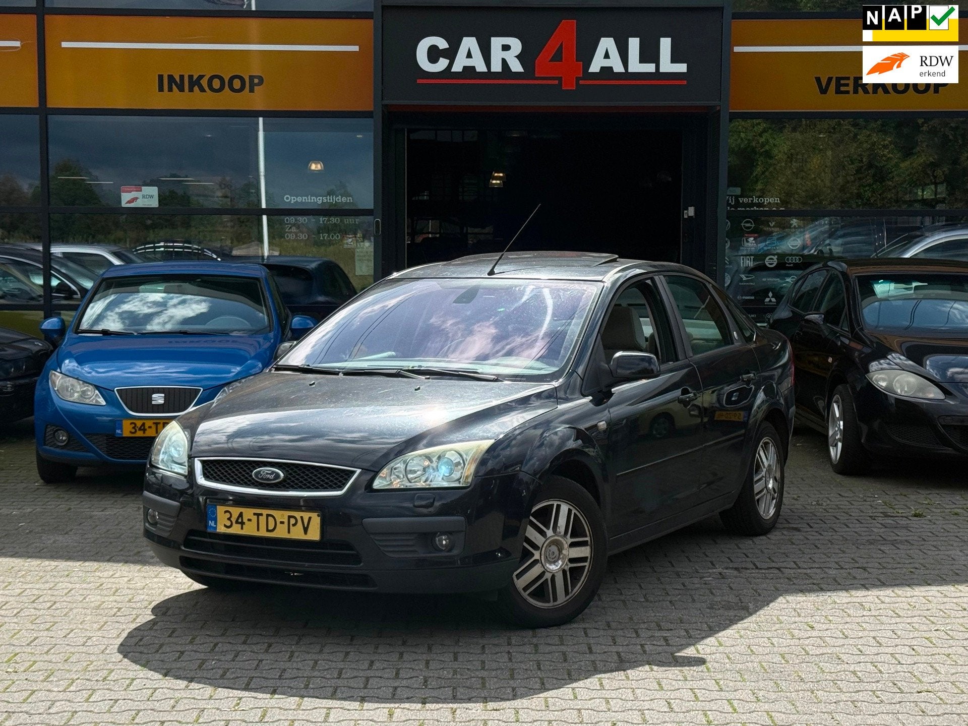Ford Focus 1.6-16V Ghia DAKJE/PDC/CLIMA/CRUISE/APK 14-02-27, 1596 cc, Stof, Gebruikt, Beige