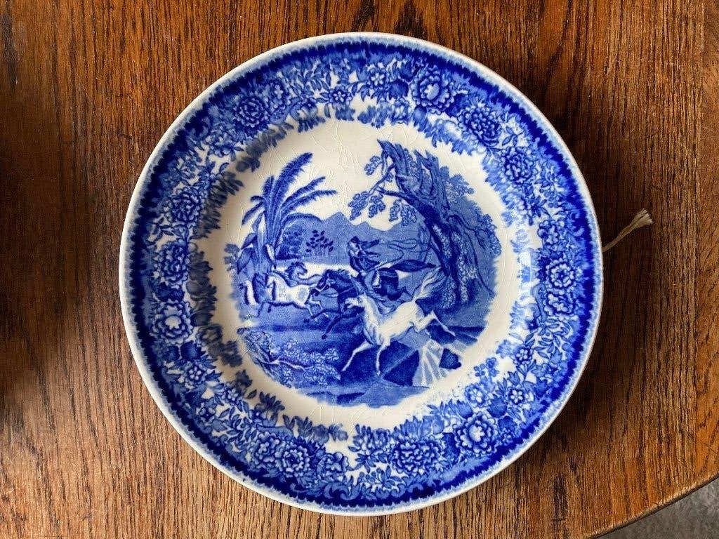 Brocante bord - sierbord / P. Regout - Castillo, Antiek en Kunst, Ophalen of Verzenden