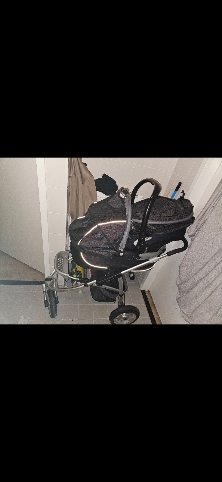 Quinny 3-in-1 Kinderwagen met Reiswieg en Autostoeltje, Kinderen en Baby's, Kinderwagens en Combinaties, Ophalen