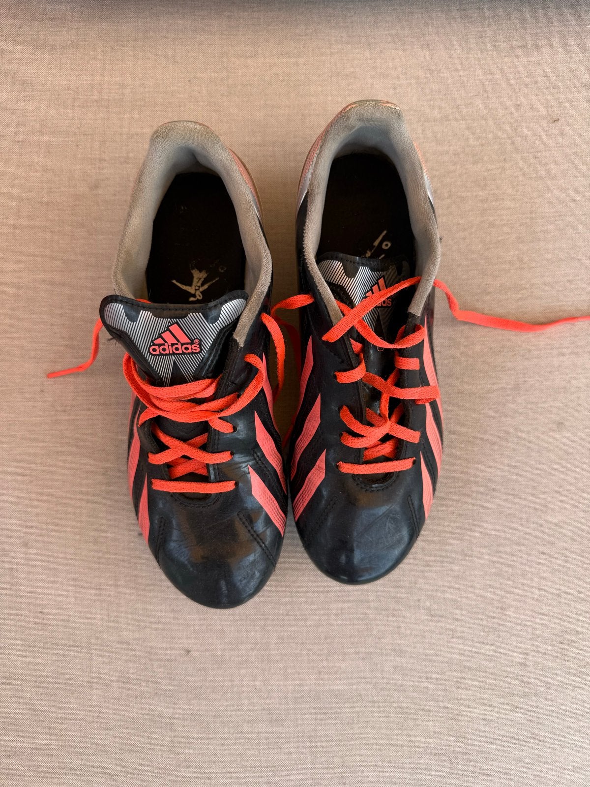 Adidas voetbalschoenen maat 38,5 (UK 5,5), Ophalen, Gebruikt, Schoenen