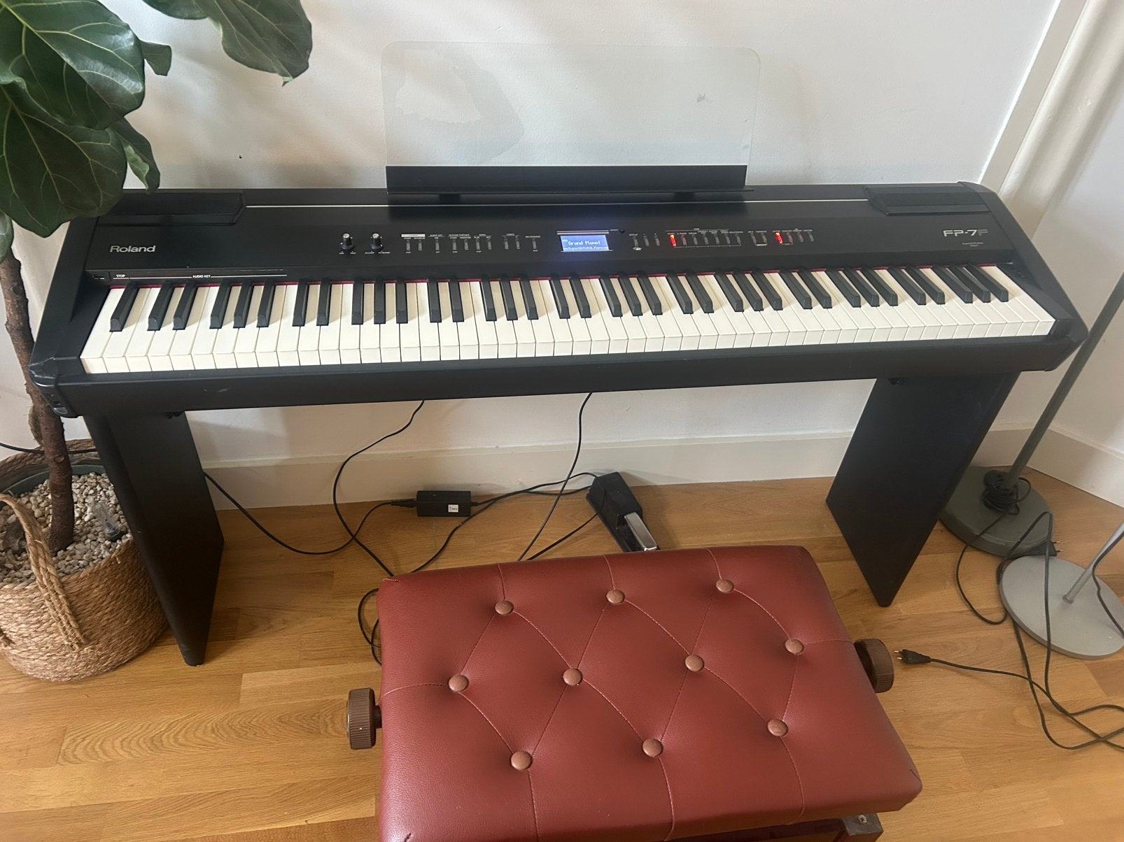 Roland piano FP-7F (met kruk), Muziek en Instrumenten, Piano's, Ophalen, Gebruikt, Zwart, Digitaal