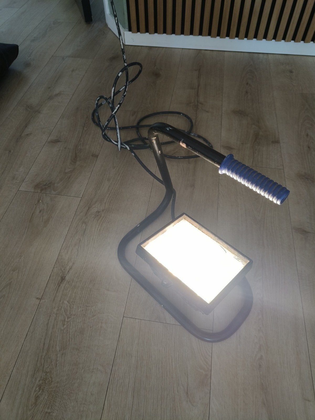Gebruikte bouwlamp met handvat, Ophalen of Verzenden, Gebruikt, 50 tot 200 watt, Lamp met armatuur