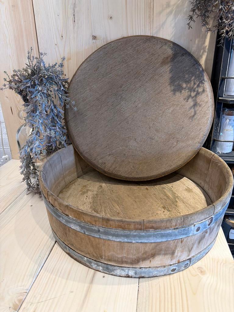 Decoratieve Vintage houten kaasmal met deksel,landelijk 47cm, Ophalen