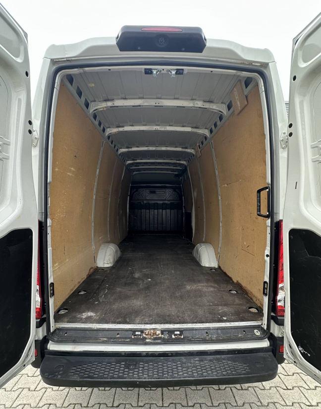 Iveco Daily - 35S14V 2.3 L4 EXTRA LANG, 136 pk, Gebruikt, Iveco, Beige