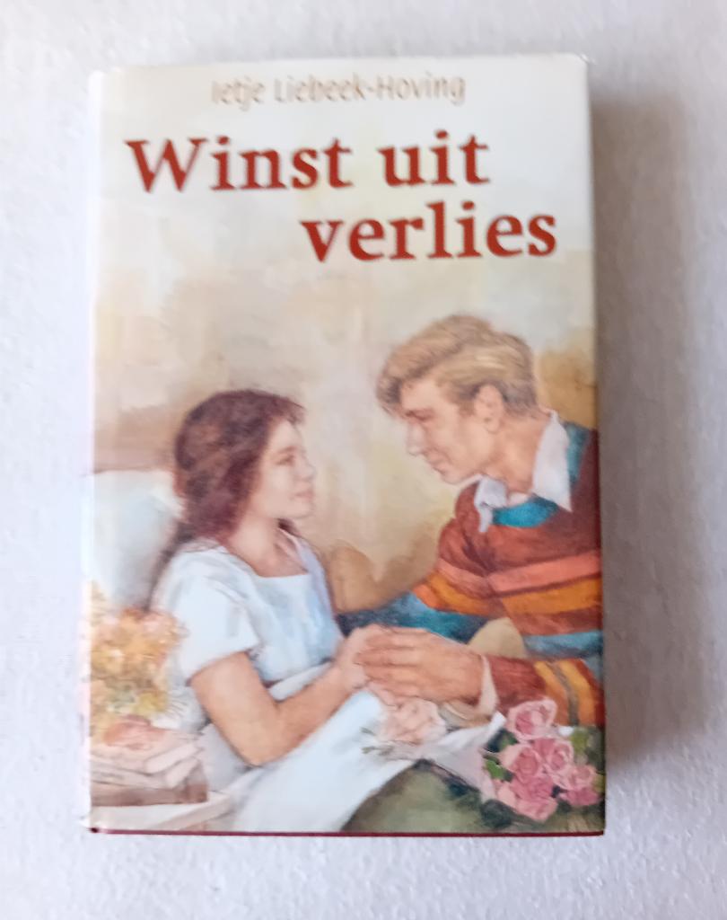 Winst uit verlies ietje liebeek hoving, Boeken, Ophalen of Verzenden, Gelezen