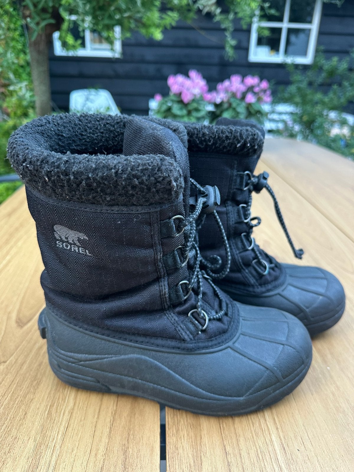 Mooie sorel moonboots mt 34.5, Ophalen of Verzenden, Gebruikt, Jongen of Meisje, Laarzen