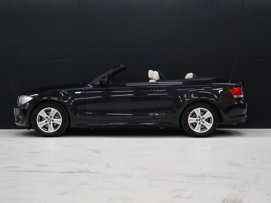 BMW 1 Serie Cabrio 120i [6-BAK, STOELVERWARMING, VOL LEDER,, Auto's, 1-Serie, Beige, 4 cilinders, Cabriolet