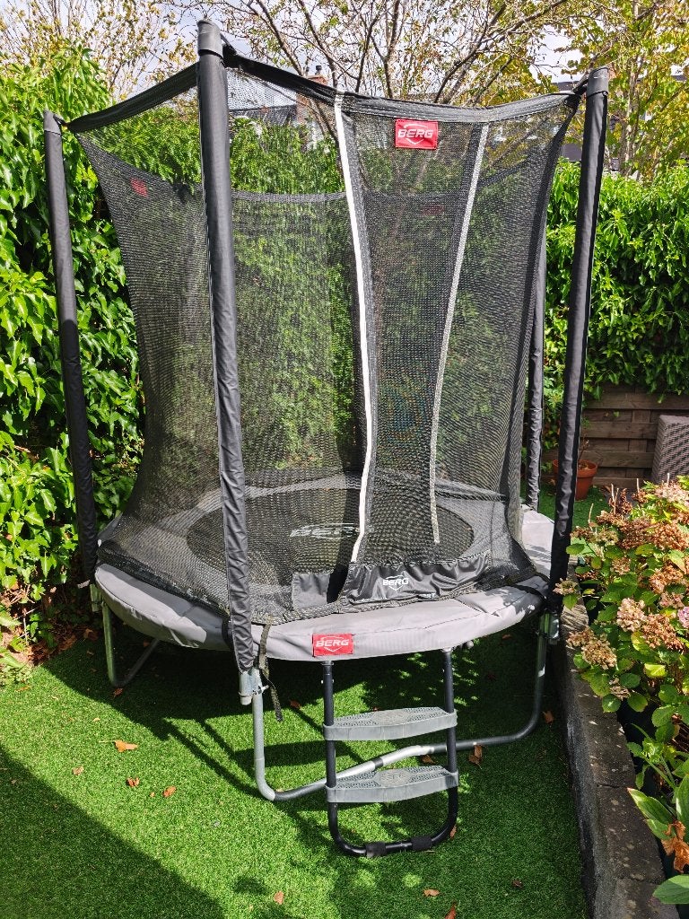 Trampoline 2m diameter met veiligheidsnet en ladder, Ophalen, Gebruikt