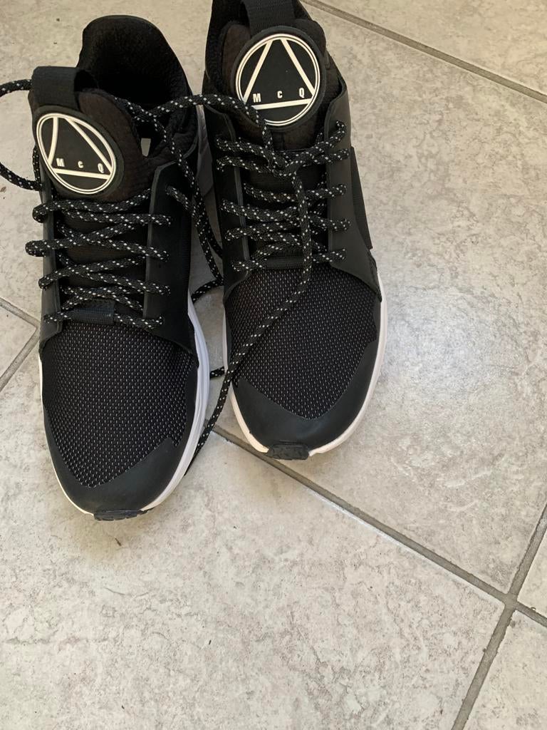 Mannen sneakers ( Alexander mc), Ophalen of Verzenden, Zo goed als nieuw, Wit