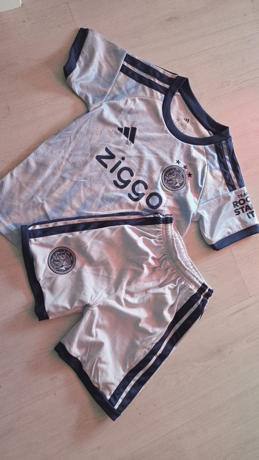 ajax pakje maat 20 / 116, Ophalen of Verzenden, Nieuw, Jongen of Meisje, Sport- of Zwemkleding