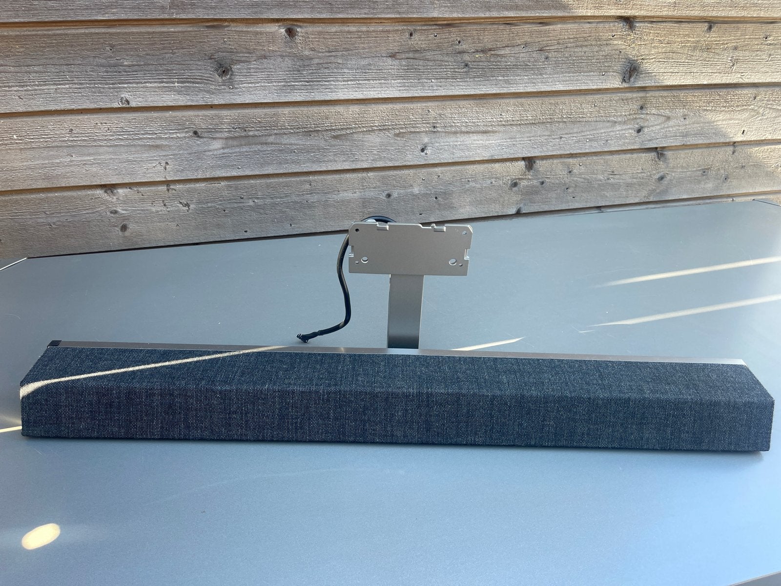 Soundbar met beugel - Zo goed als nieuw, Ophalen, Zo goed als nieuw