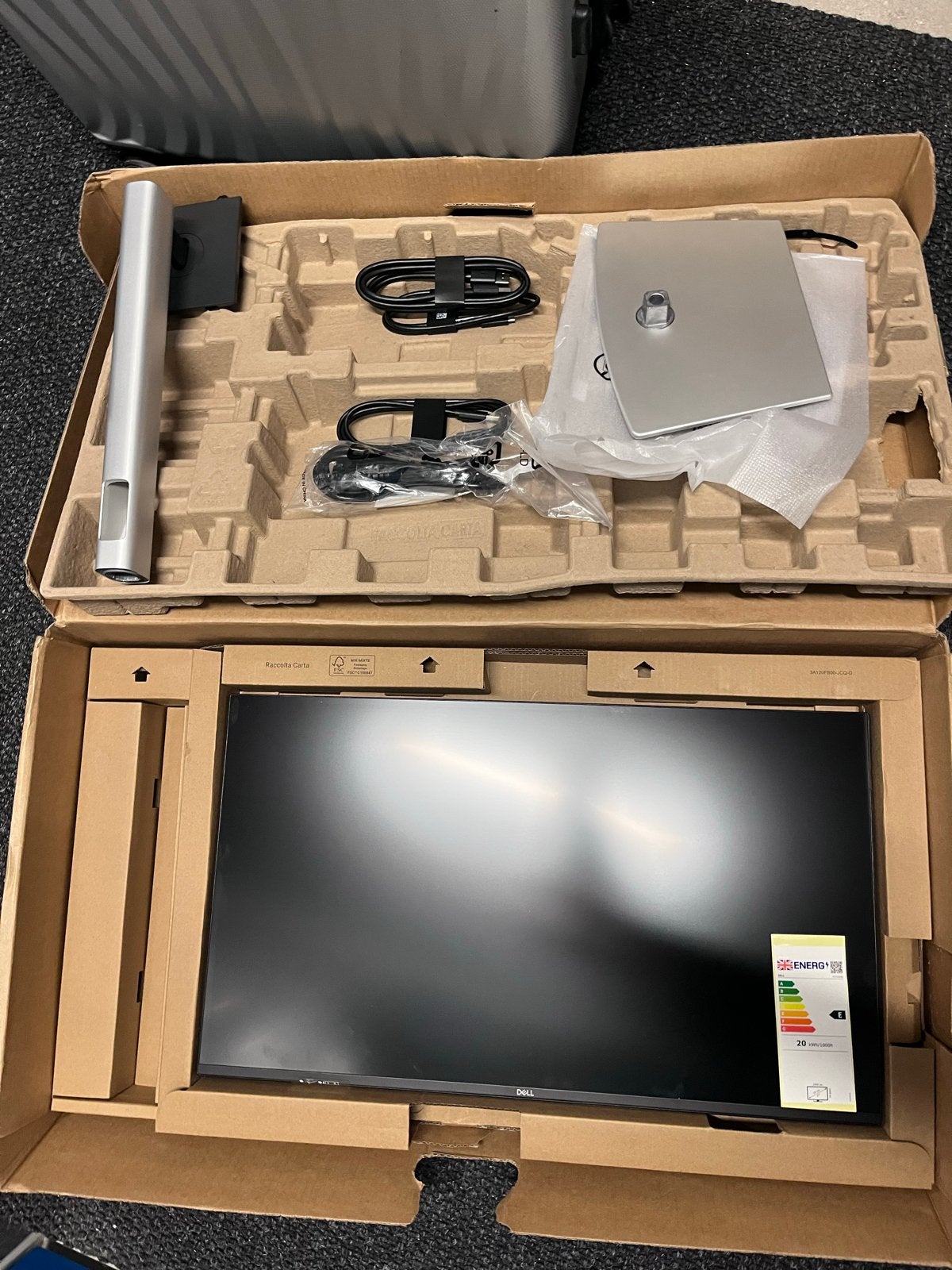 Dell Monitor - Nieuw in doos, Computers en Software, HDMI, Nieuw, Full HD, Ophalen of Verzenden