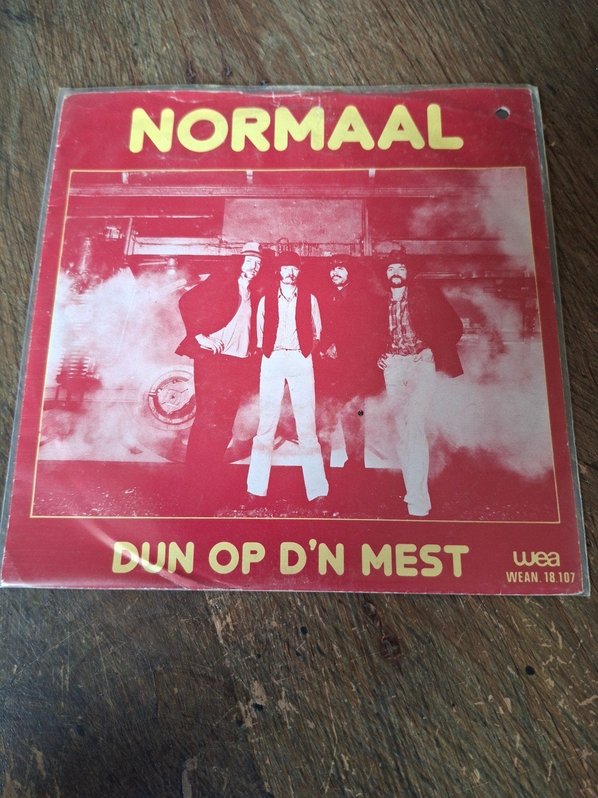 Normaal - Dun Op D'n Mest, Cd's en Dvd's, Gebruikt, 7 inch, EP, Nederlandstalig