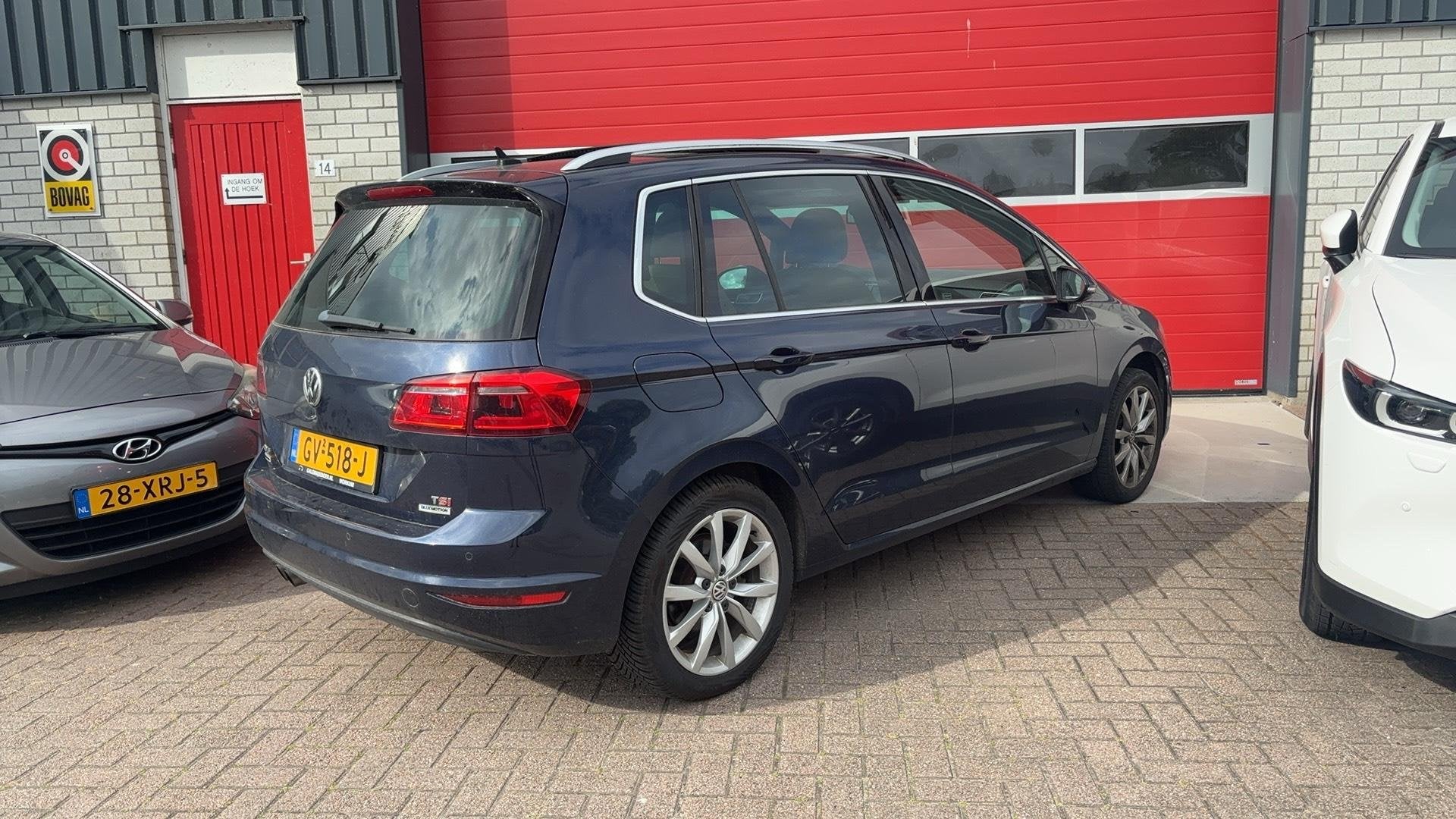 Volkswagen Golf Sportsvan 1.4 TSI Business Edition 1STE EIG, Auto's, Euro 6, Blauw, Onderhoudsboekje, 66 €/maand