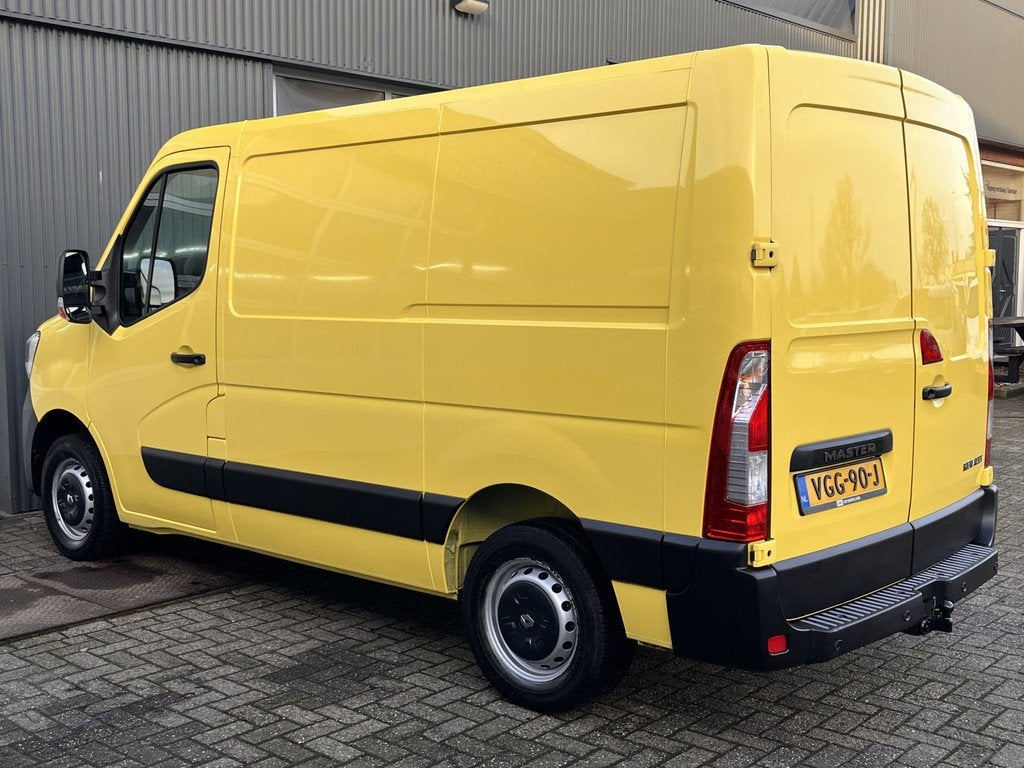 Renault Master T28 2.3 dCi 135 L1H1 Airco Cruise controle Tr, Auto's, Voorwielaandrijving, Gebruikt, 4 cilinders, Renault