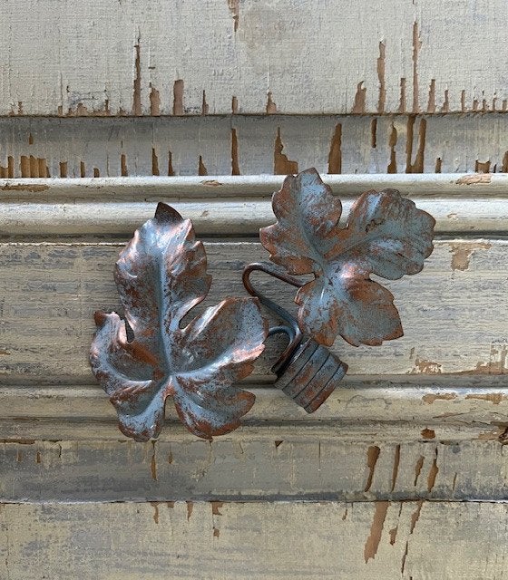 Franse set metalen gordijnroede eindknoppen met druivenblad, Huis en Inrichting, Ophalen of Verzenden, Zo goed als nieuw, Metaal