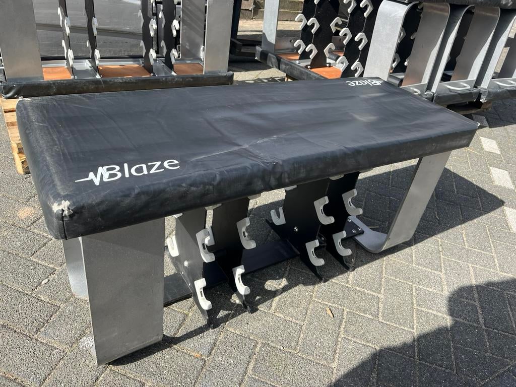 Blaze fitness bank bankje met dumbbell opslag, Ophalen, Blaze, Gebruikt, Fitness