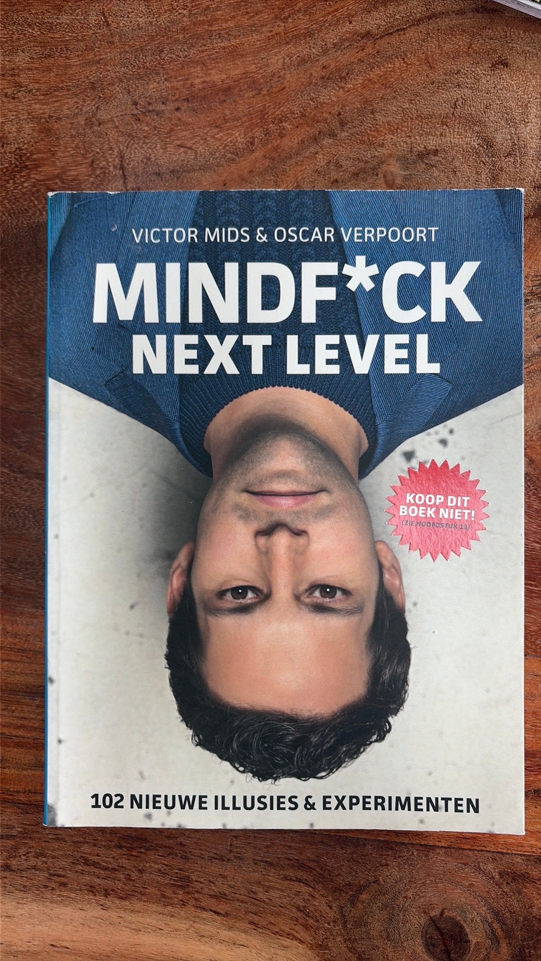 Victor Mids - Mindf*ck Next Level, Boeken, Ophalen of Verzenden, Zo goed als nieuw, Victor Mids; Oscar Verpoort