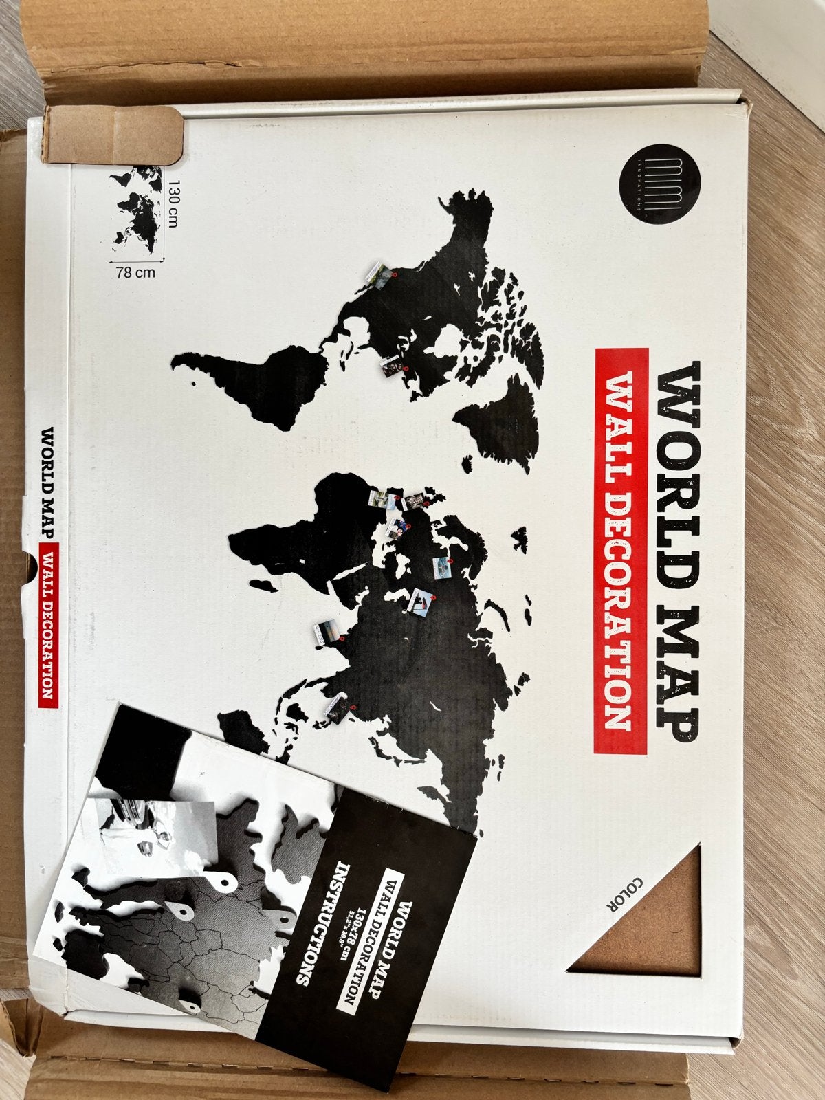 Wereldkaart wanddecoratie - 130x78 cm, Ophalen of Verzenden, Met ophangsysteem, Modern, Zwart