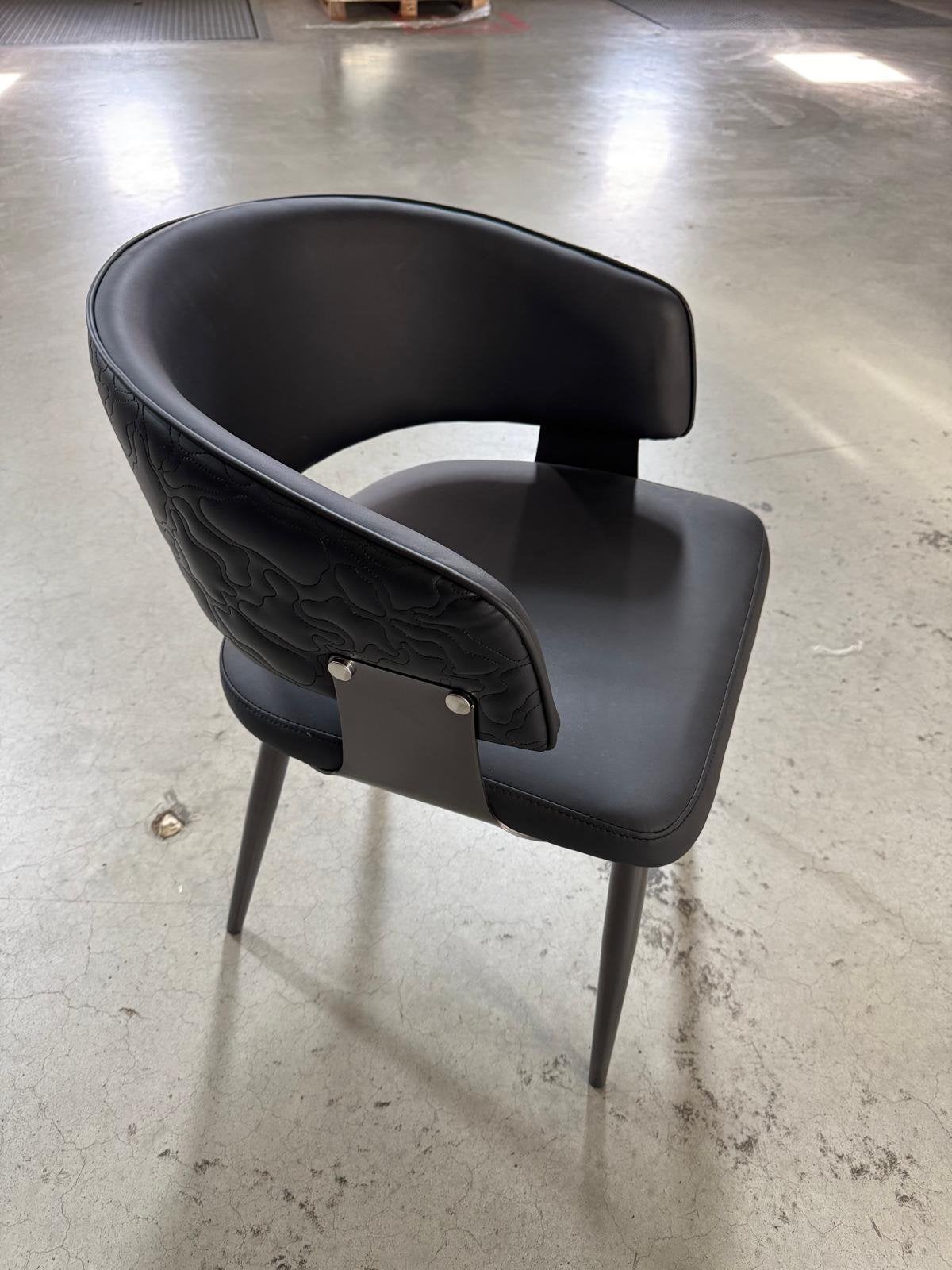Eetkamerstoel, Ophalen, Minder dan 75 cm, Nieuw, Leer