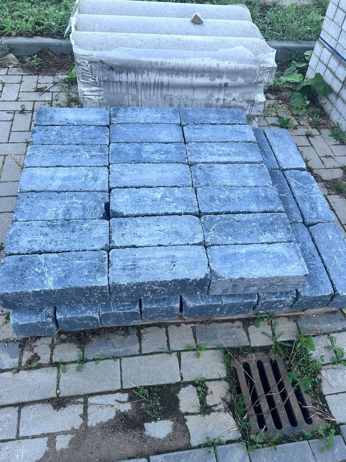49 Stapelblokken nieuw splitrock 32 x 11 x 13 cm, Ophalen, Overige typen, Zo goed als nieuw, Minder dan 5 m²