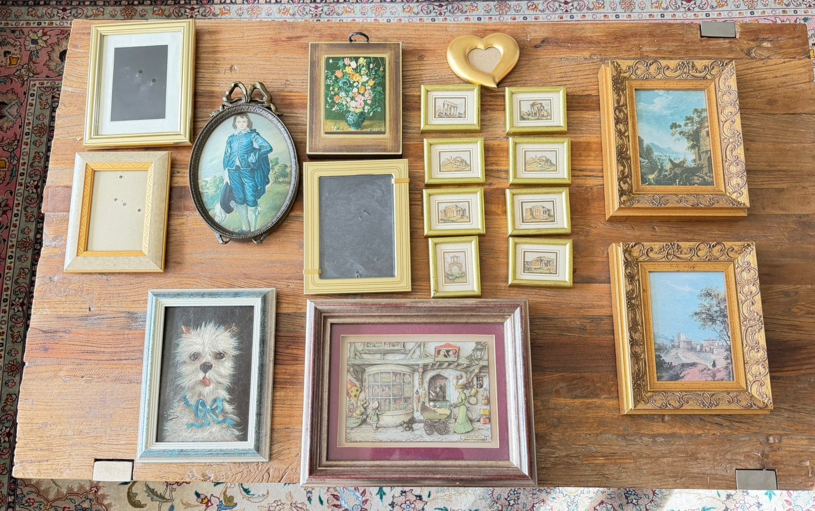 Diverse Lijsten en Kunstwerken Antiek en Decoratief, Ophalen, Hout, Goud, Ingelijst werk
