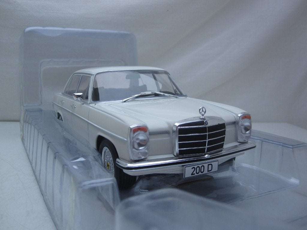Mercedes-Benz 200D 1968 W115 /8 Wit 1:18 MCG, Hobby en Vrije tijd, Ophalen of Verzenden, Nieuw, Auto, Overige merken