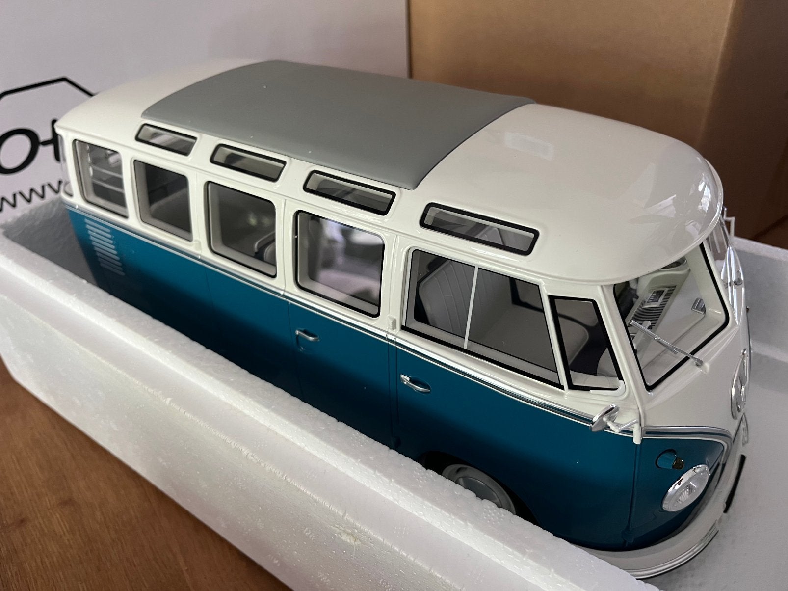 Volkswagen T1 Samba Bus | Ottomobile G102 | 1:12 | Nieuw, Ophalen of Verzenden, Nieuw, 1:9 t/m 1:12, Auto