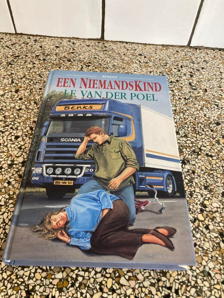 Een niemandskind, Ophalen of Verzenden, Zo goed als nieuw