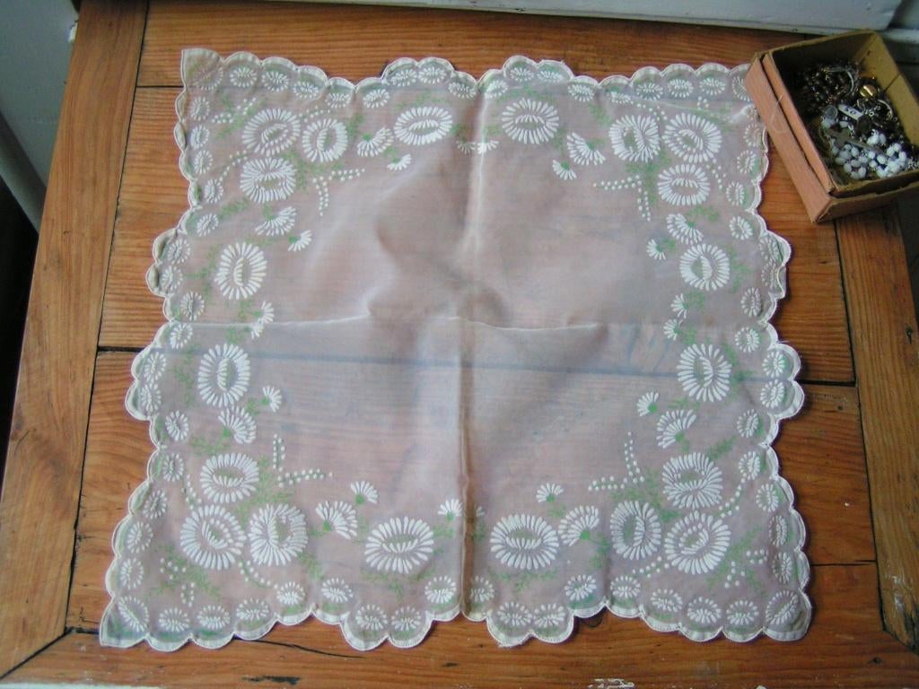 bruidszakdoekje nr TT 80, Antiek en Kunst, Verzenden
