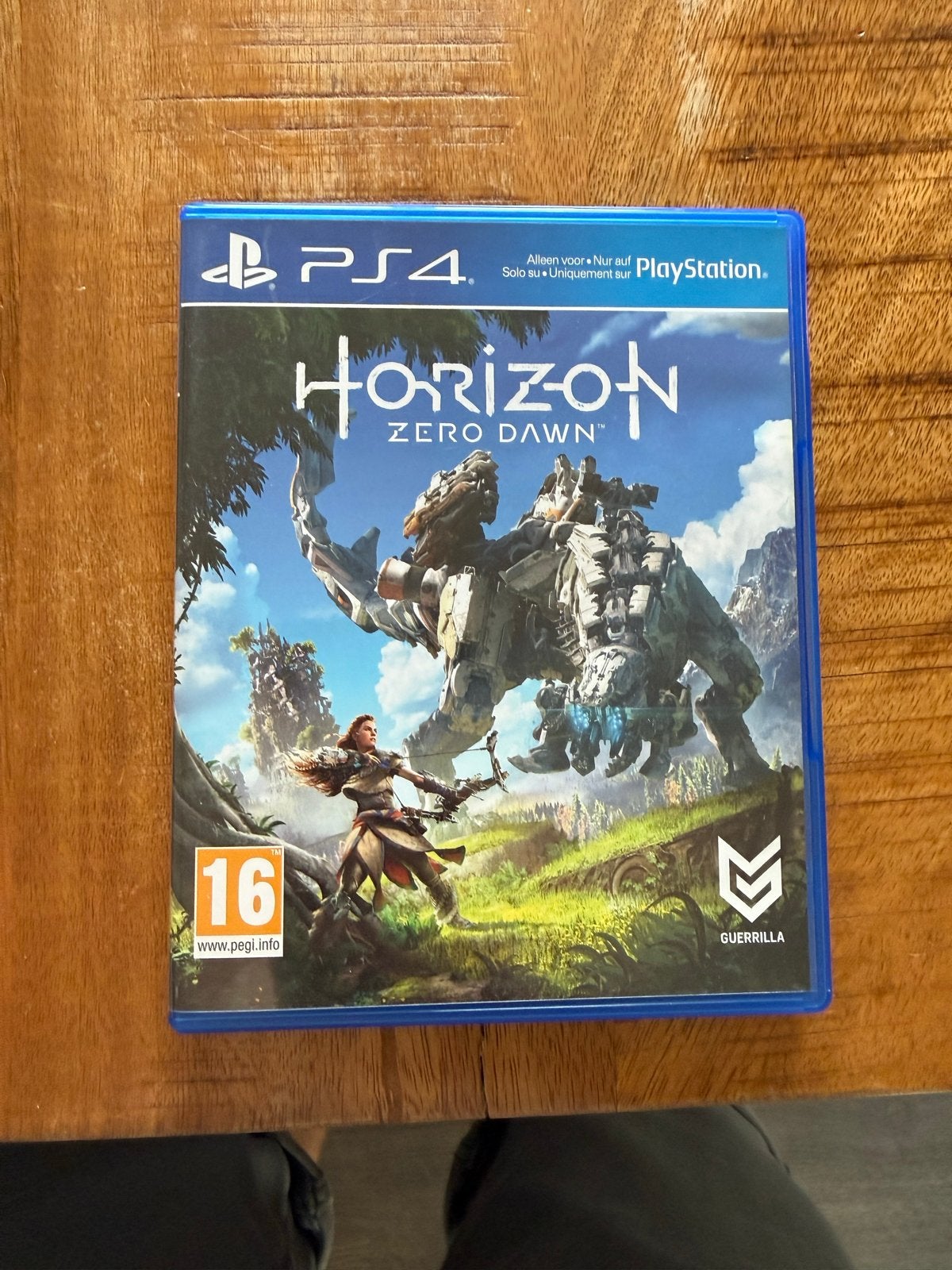 Horizon Zero Dawn PS4 - Zo goed als nieuw, 1 speler, Ophalen of Verzenden, Zo goed als nieuw, Role Playing Game (Rpg)