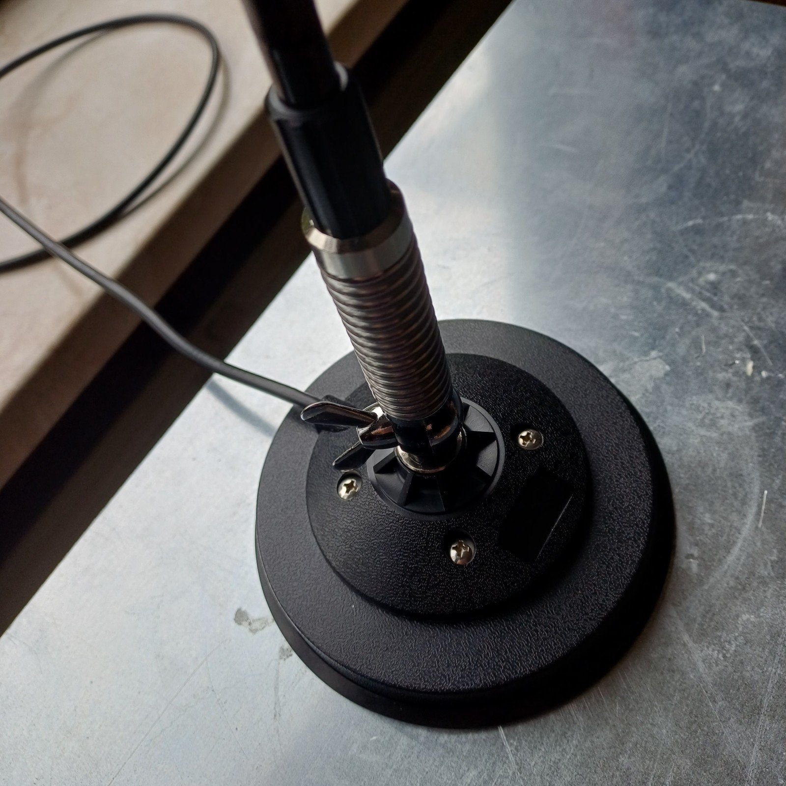 27mc magneetvoetantenne. sirio T4-27. 70 cm lang., Ophalen of Verzenden, Nieuw, Antenne