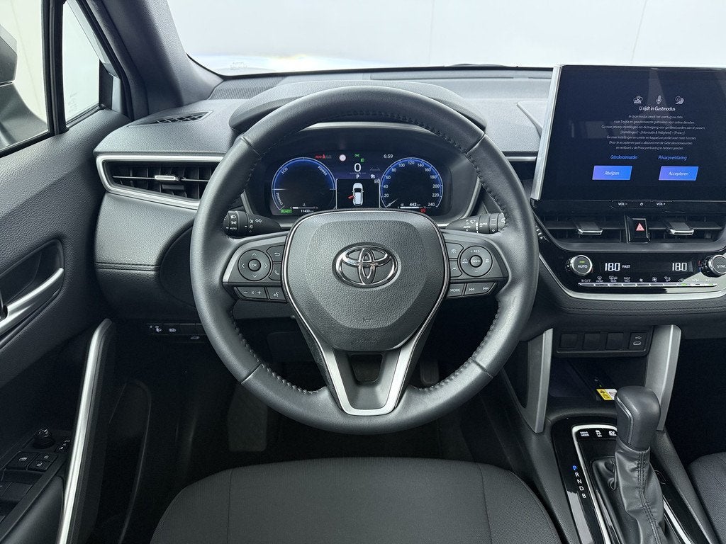 Toyota Corolla Cross Hybrid 140pk Dynamic | Adapt. Cruise |, Auto's, Toyota, Stof, Gebruikt, 4 cilinders, Bedrijf