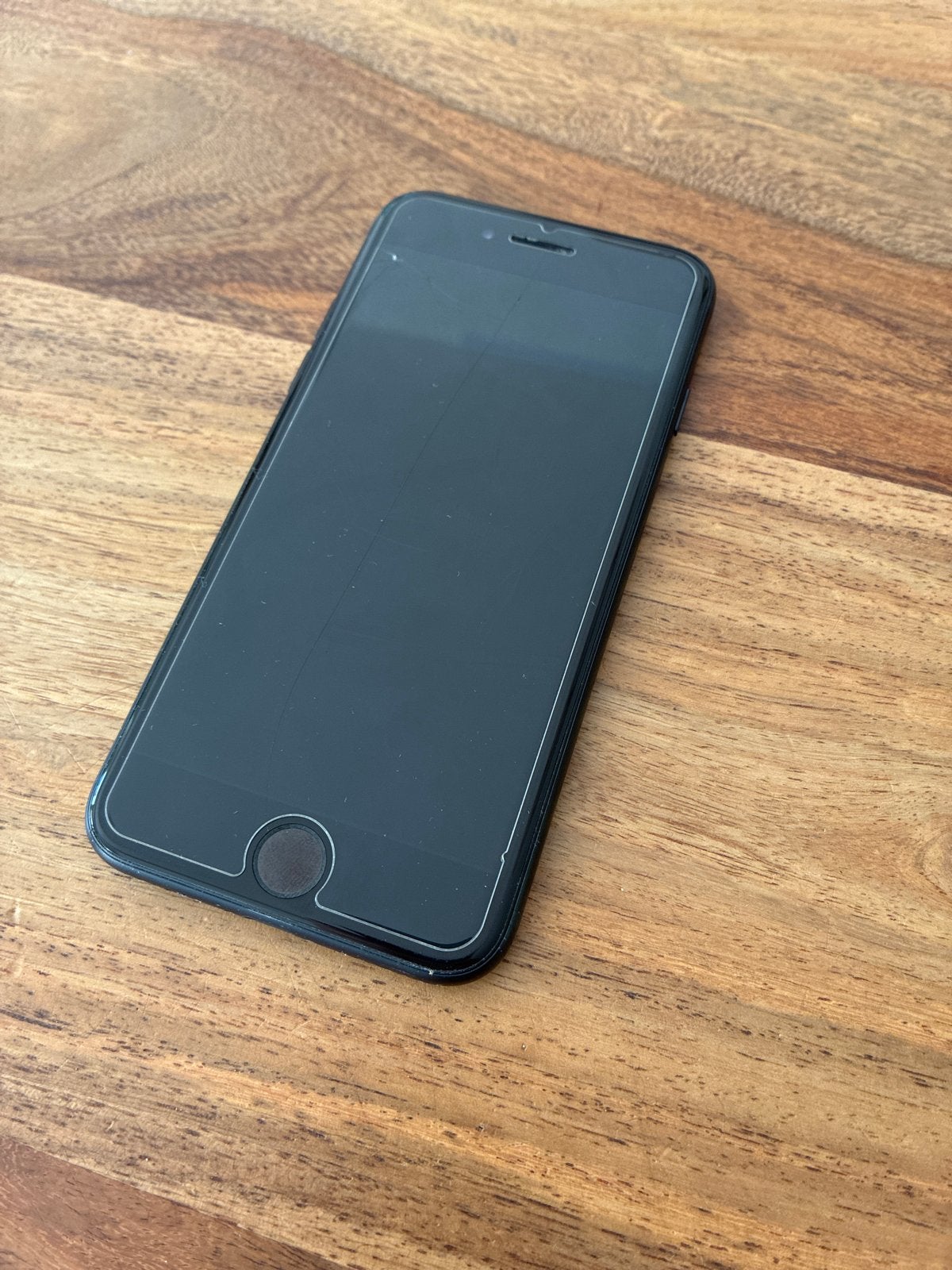 iPhone SE 2022 met 84% batterijconditie, Telecommunicatie, Mobiele telefoons | Apple iPhone, Ophalen, Zwart, Zo goed als nieuw