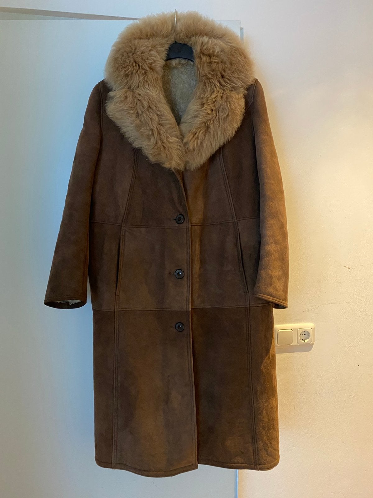 Echte lammycoat bruin maat s licht getailleerd met kraag, Ophalen of Verzenden, Zo goed als nieuw, Maat 36 (S), Bruin