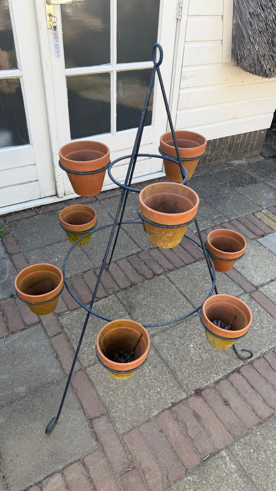 Metalen plantenrek met 9 terracotta potten, Tuin en Terras, Bloembakken en Plantenbakken, Ophalen, Gebruikt, Balkon, Metaal