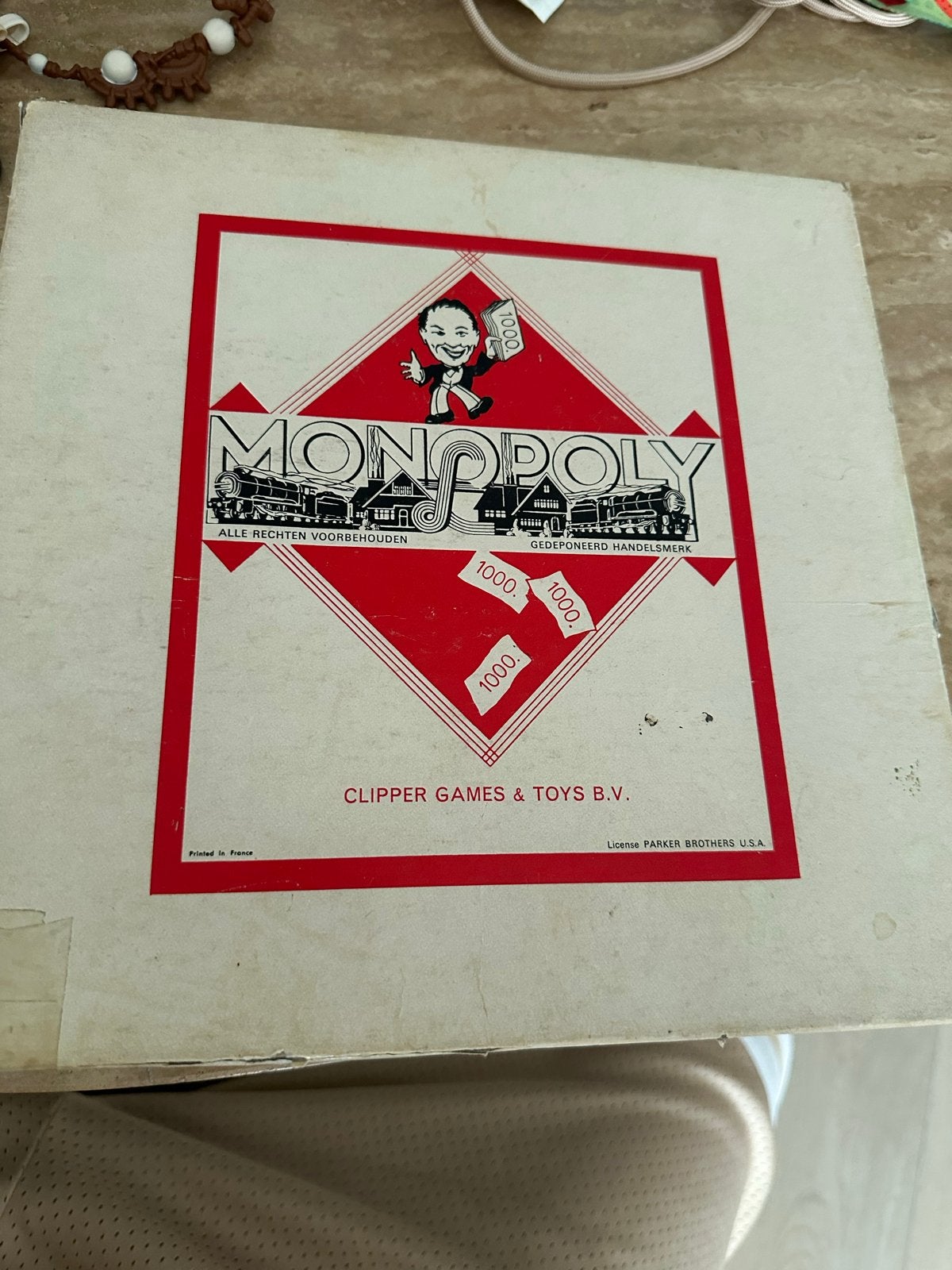 Vintage Monopoly Bordspel - Clipper Games & Toys B.V., Hobby en Vrije tijd, Gezelschapsspellen | Bordspellen, Drie of vier spelers