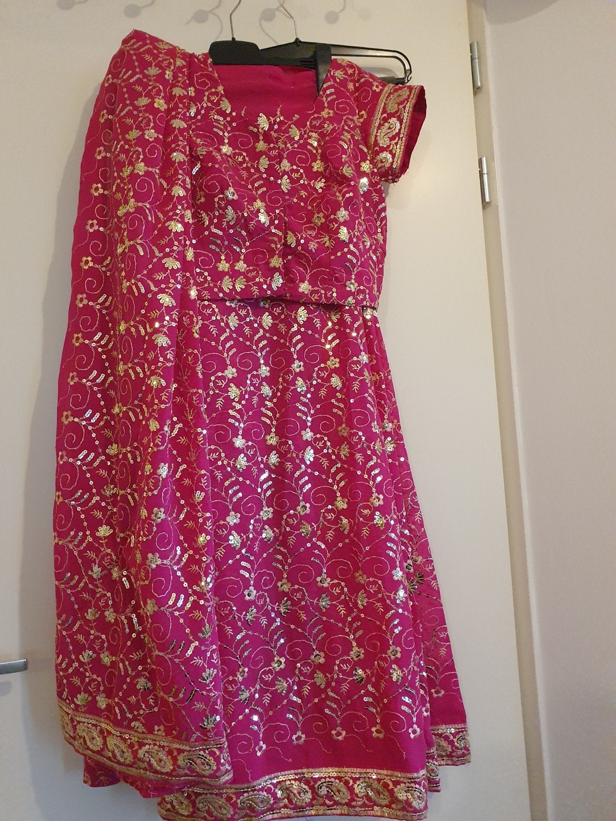 Sari, Kleding | Dames, Ophalen, Zo goed als nieuw, Roze, Overige typen
