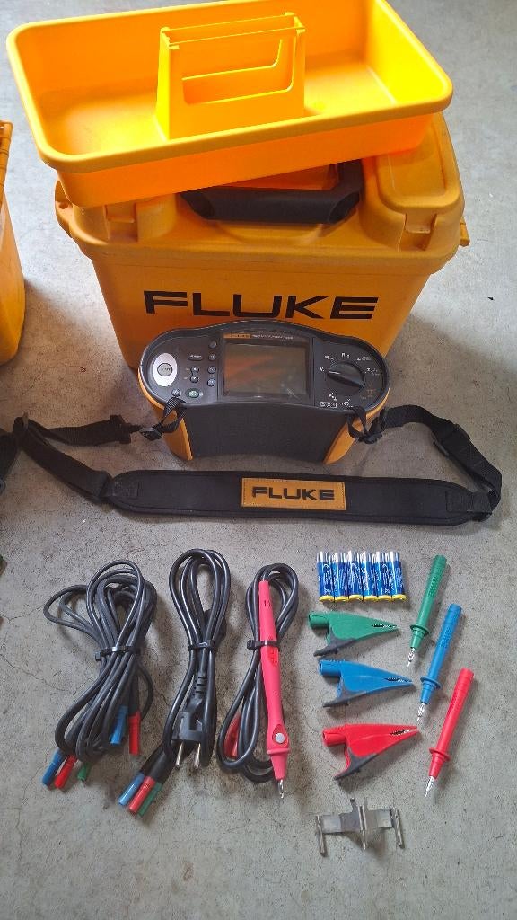 Fluke 1654B installatietester en 322 Clampmeter, ., Ophalen of Verzenden, Zo goed als nieuw, .