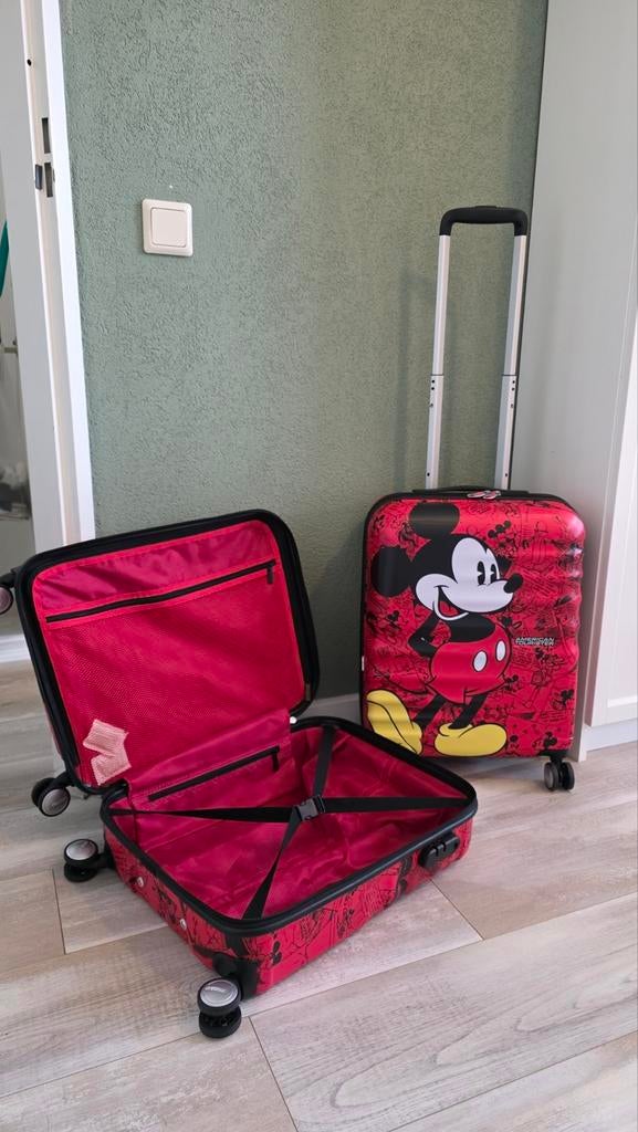 American Tourister Disney Trolley - Mickey Mouse Koffer, Ophalen, Minder dan 40 cm, Zo goed als nieuw, 55 tot 75 cm