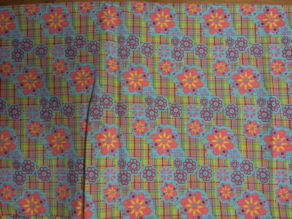Stenzo / Bizzkids NIEUWE blauw / roze / geel ruit bloem stof, Hobby en Vrije tijd, Stoffen en Lappen, Nieuw, Overige materialen