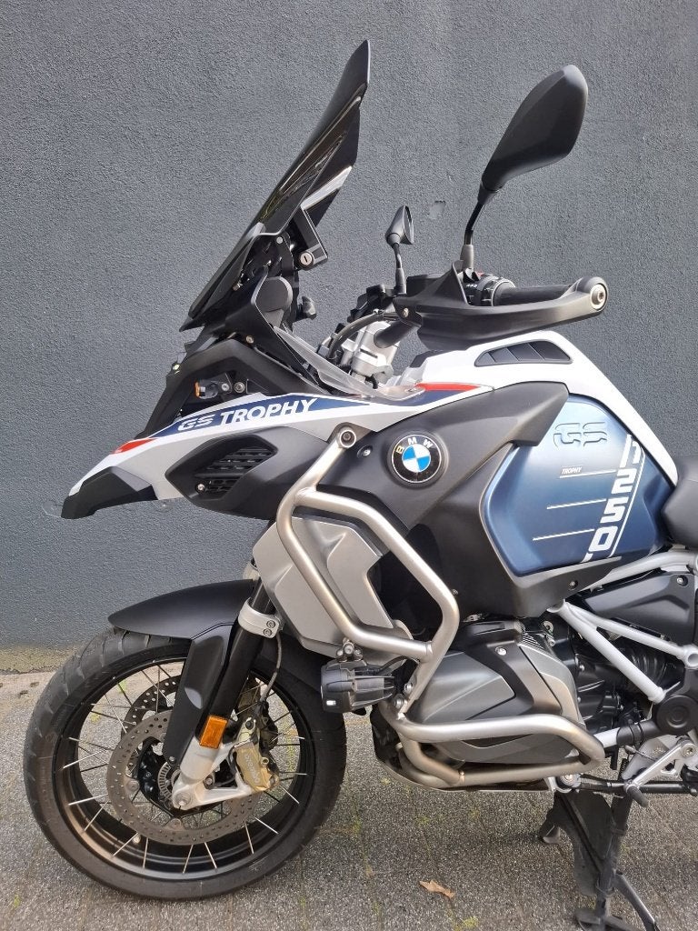 BMW R 1250 GS adventure trophy bouwjaar 2023 R1250GS, Motoren, Handvatverwarming, 2 cilinders, Motorrijbewijs A, Gebruikt