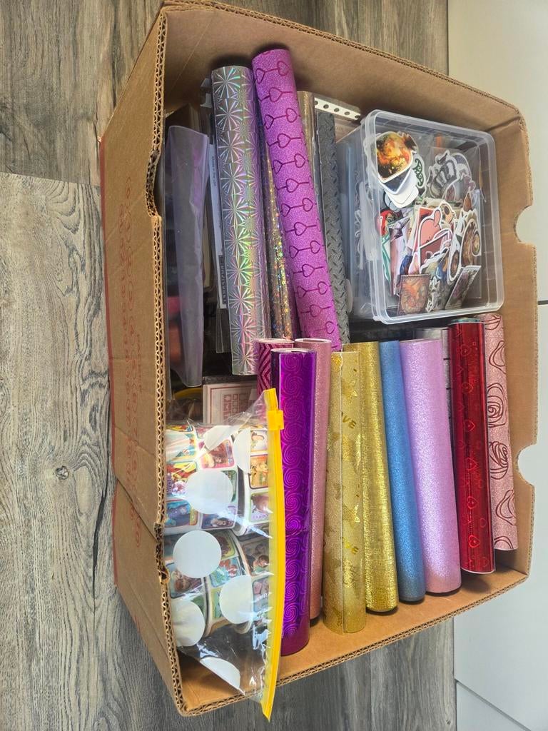 Grote doos vol knutselspullen: scrapbooking & journal, Hobby en Vrije tijd, Ophalen, Gebruikt, Overige typen, Overige merken