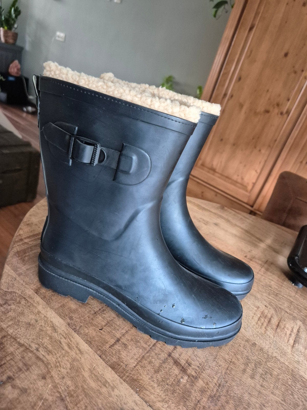Nieuwe gevoerde regenlaarzen maat 40/41, Ophalen of Verzenden, Nieuw, Zwart, Regenlaarzen